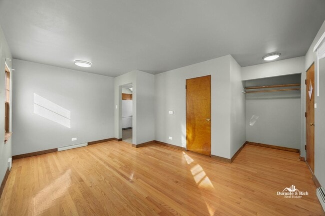Foto del edificio - Excellent 3 Bedroom Cicero Single Family Home