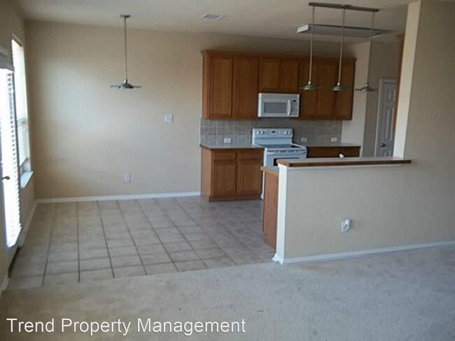 Building Photo - 4 br, 2.5 bath House - 3103 Poplar Hill Trail