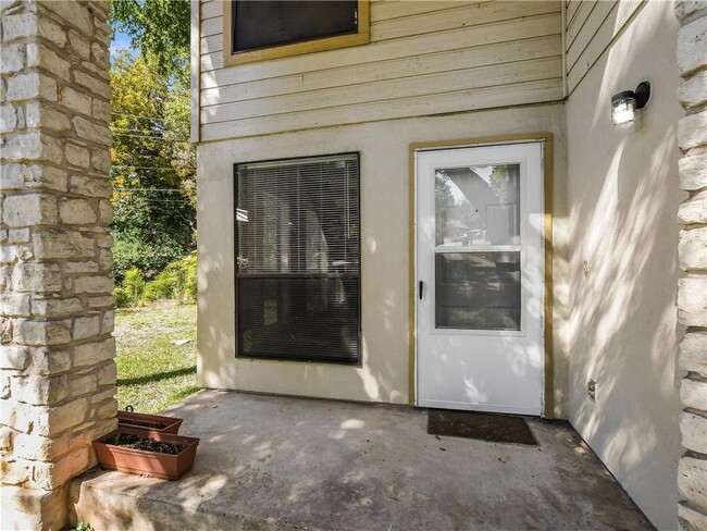 Building Photo - 3510 Wendel Cove