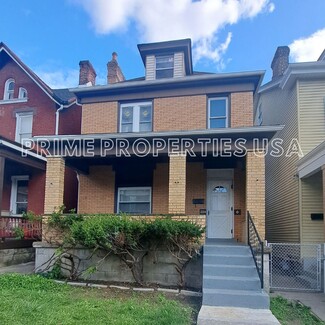 Building Photo - 224 Zara St