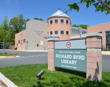 Foto del edificio - 7096 Spring Garden Dr