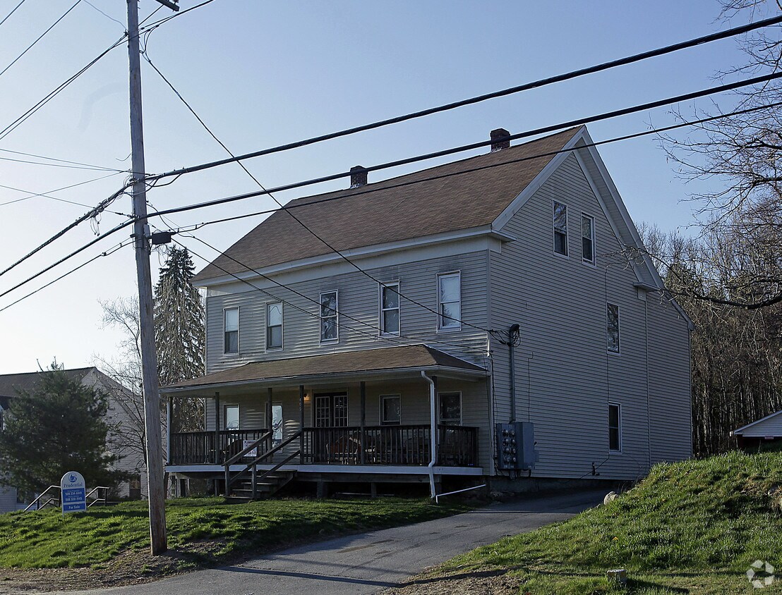Building Photo - 409 Ne main St