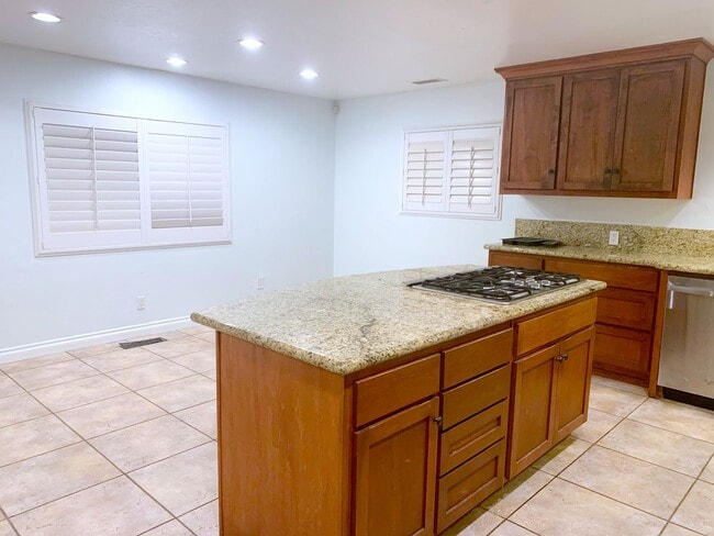 Foto del edificio - 4BD 2 BA on Dorothy Way!
