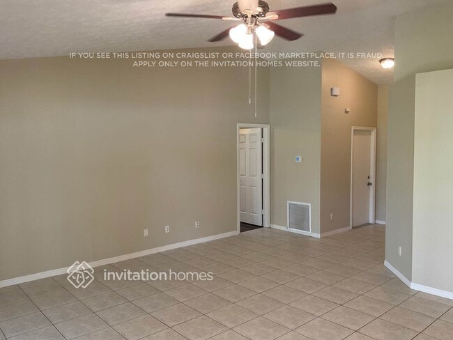 Building Photo - 4034 SW Hablow St