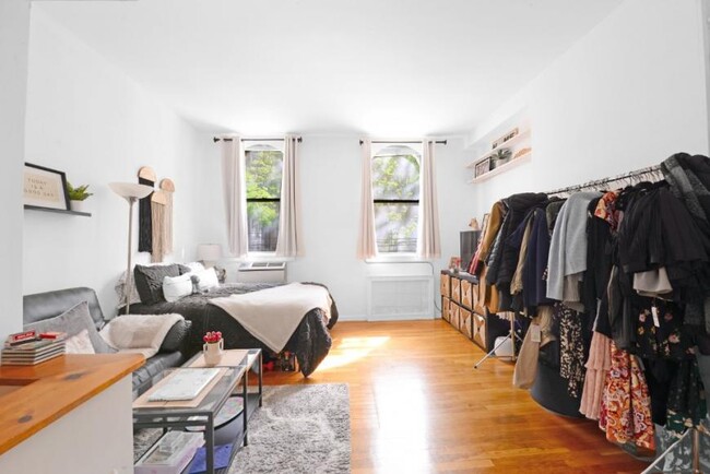 Foto del edificio - 0 bedroom in New York NY 10065