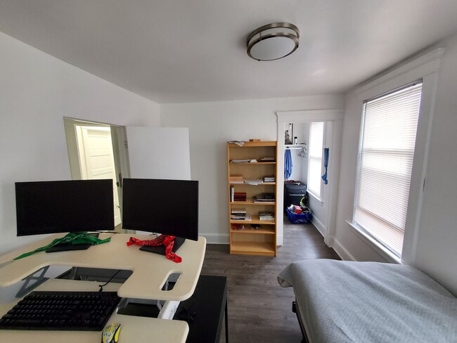 Building Photo - 34Guilden1st&amp;2ndFl