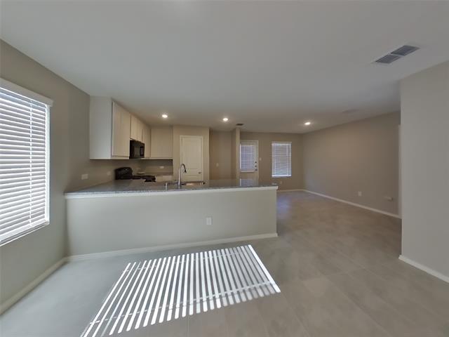 Foto del edificio - 1616 Clairborne Ct