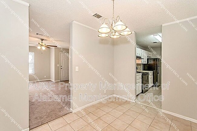Building Photo - 3361 Royal Creek Rd
