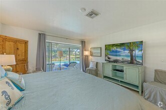 Building Photo - 239 Torrey Pines Point