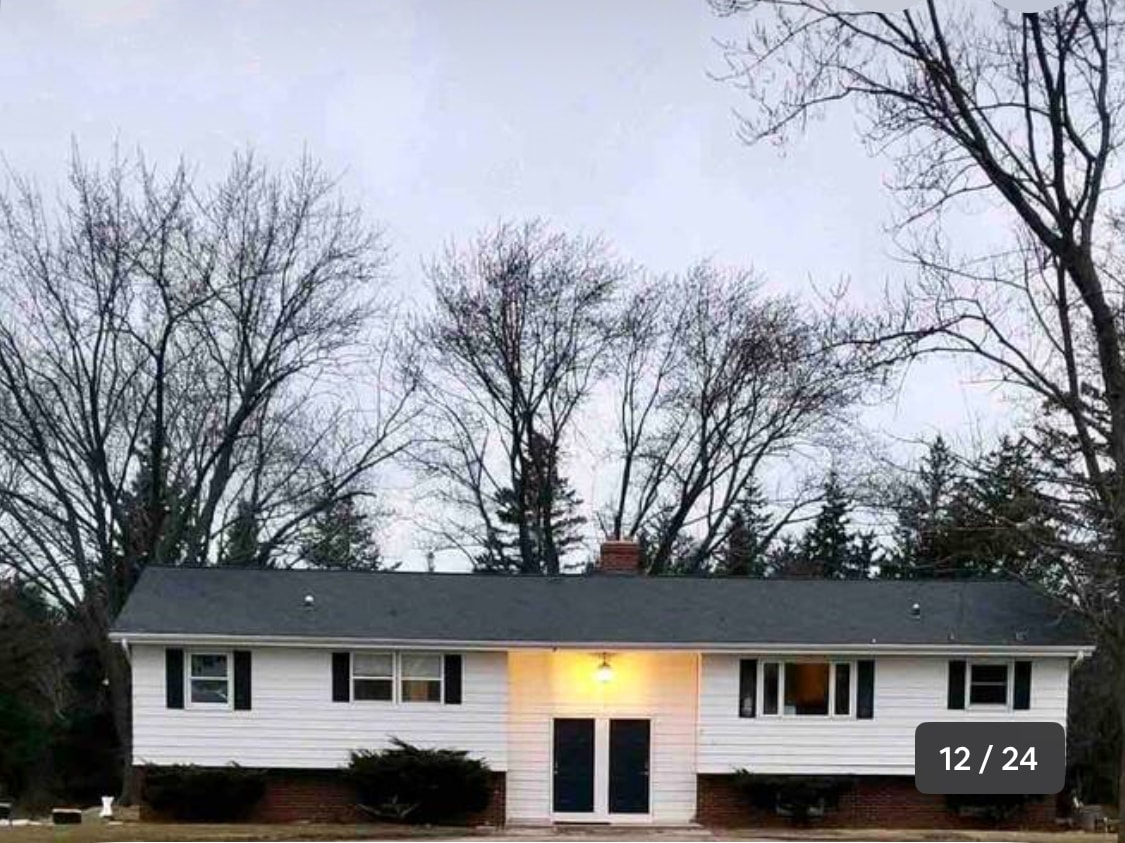 Primary Photo - N5248 Highway 175