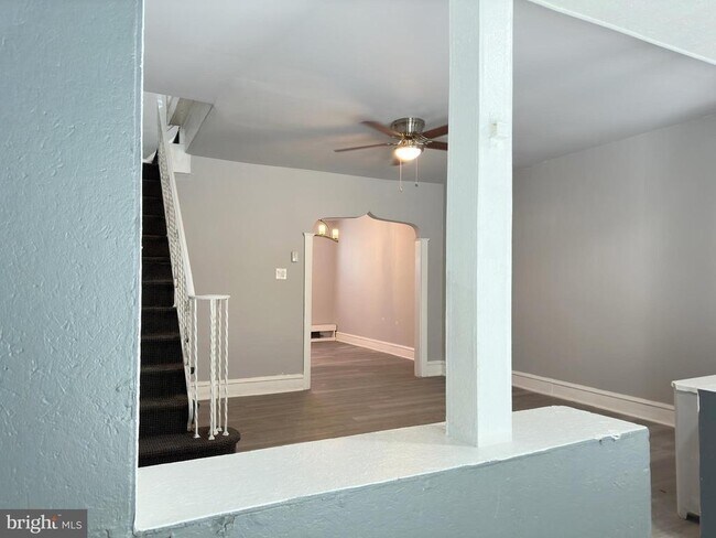 Foto del edificio - 4444 N Marshall St