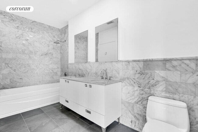 Foto del edificio - 227 E 111th St