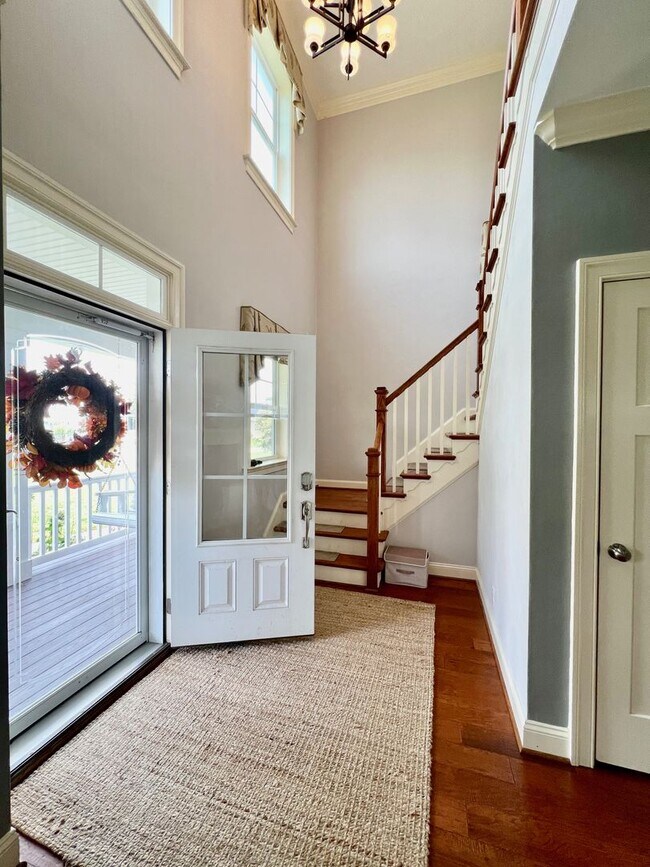 Foto del edificio - 4BD/3.5 Bath Gorgeous Home in Culpepper La...