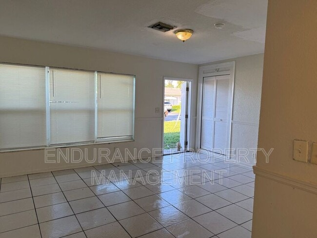 Photo - 139 W 28th St Apartment