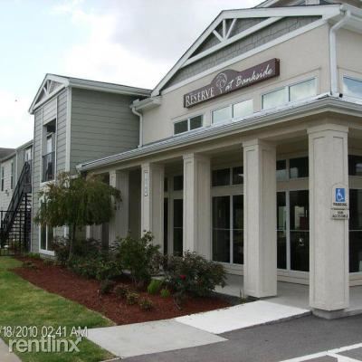 Building Photo - 10700 Fondren Rd