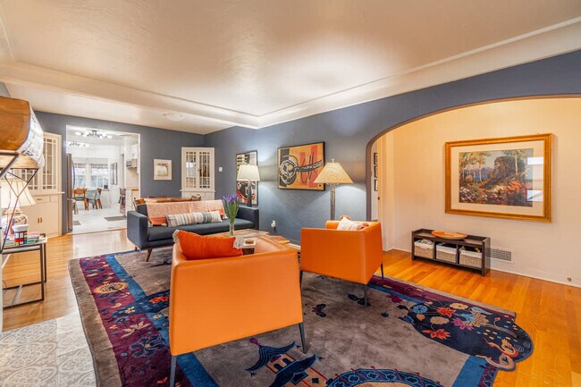 Foto del edificio - 622 Manor Dr