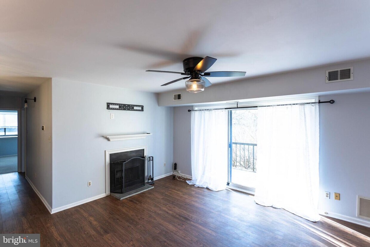 Foto principal - 74 Le Forge Ct