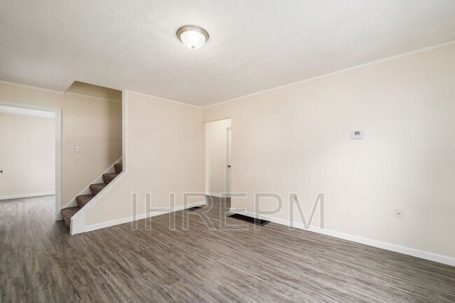Foto del edificio - 830 Chestershire Rd