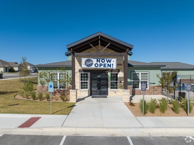 Leasing Office - Virtu On Azalea