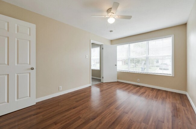 Foto del edificio - Spacious 3BD/2BTH Home Near Lake Hefner