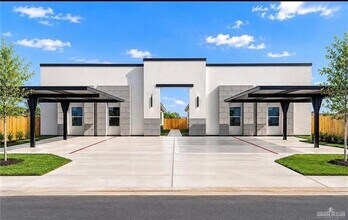 Building Photo - 602 Mountain Rd