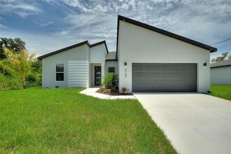 Building Photo - 4709 Flint Dr