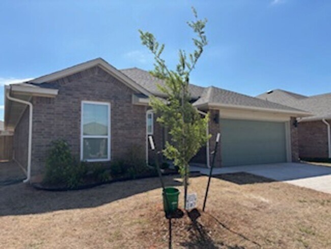 Building Photo - Beautiful New Home!