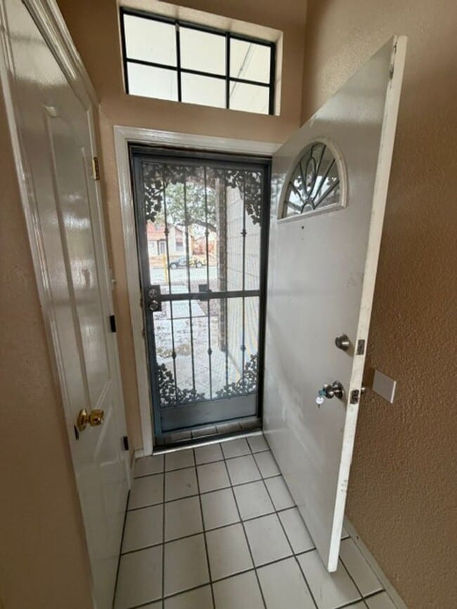 Building Photo - 12158 Noel Espinoza Cir