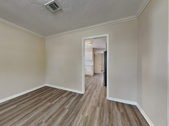 Foto del edificio - 4703 Lost Oak Dr