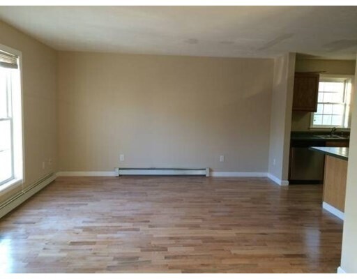 Building Photo - 15 Upsala St