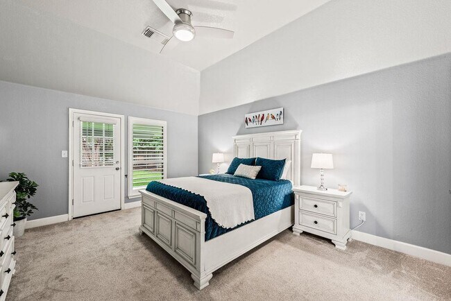 Foto del edificio - 4221 N Summercrest Loop