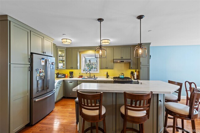 Foto del edificio - 62 Delaware Ave