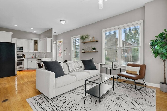 Foto del edificio - 950 N 6th St