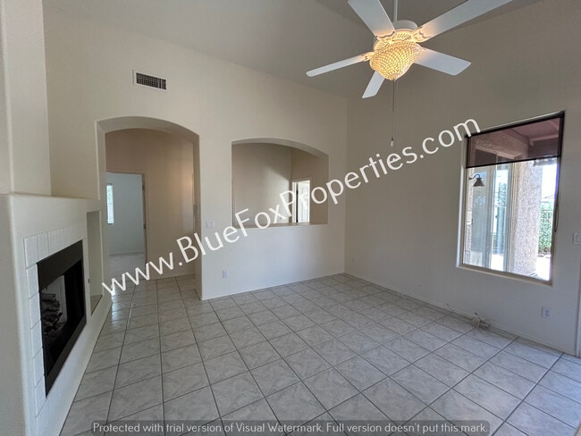 Foto del edificio - 931 N Western Ridge Trail
