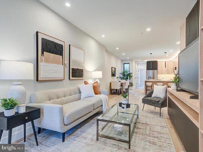 Foto del edificio - 1740 N Marshall St