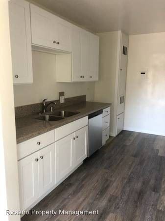 Foto principal - 1230 N Evergreen Ave