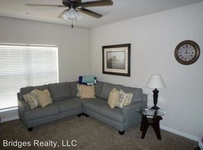 Foto del edificio - 4 br, 2.5 bath House - 311 Crown Heights Way