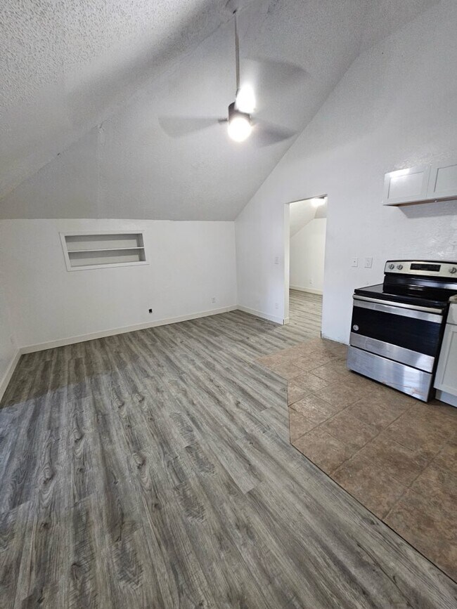 Foto del edificio - 112 N 3rd St