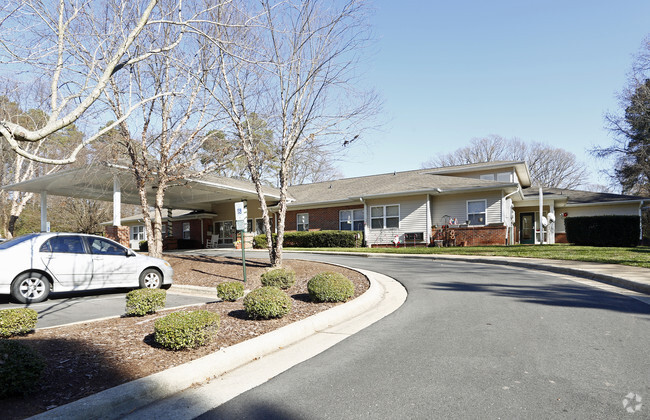 Building Photo - Meadow Spring Apartments