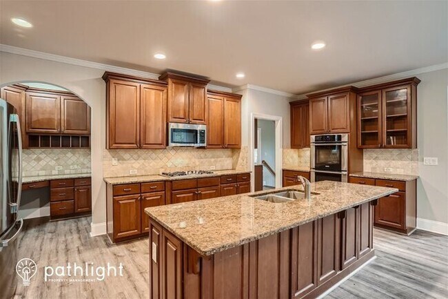 Building Photo - 6020 Ironwood Way, Cumming, GA, 30040