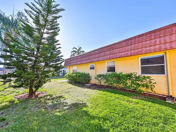 Building Photo - 202 Bedford Trl