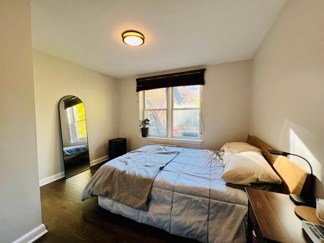 Foto del edificio - 221 Pavonia Ave