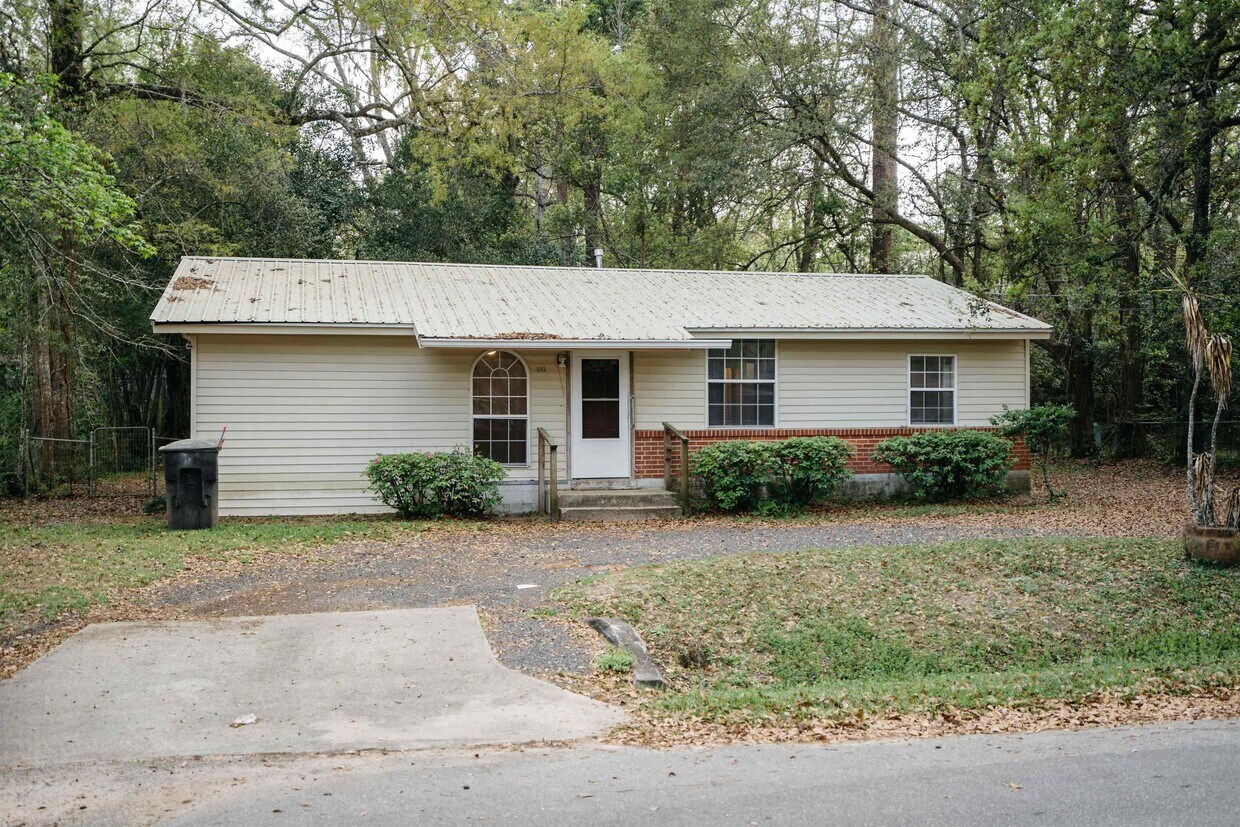 503 Castlewood Dr, Tallahassee, FL 32301 House Rental in Tallahassee