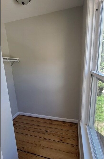 Master Bedroom walk-in closet - 4 Wakullah St