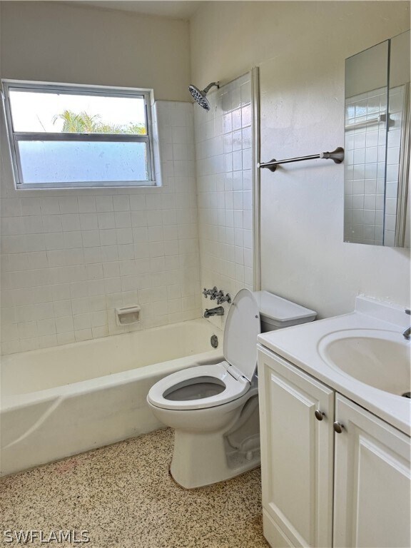 Foto del edificio - 345 Georgia Ln