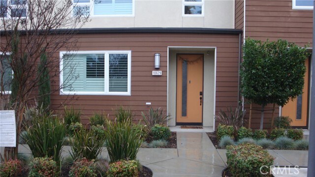 Primary Photo - 10629 Golden Rain Ln