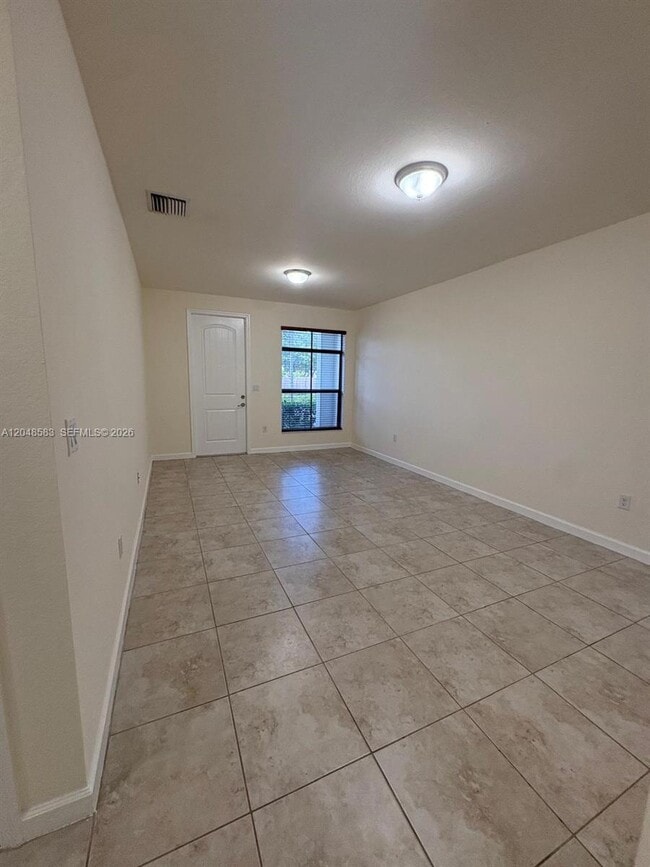 Building Photo - 17460 SW 153rd Ave