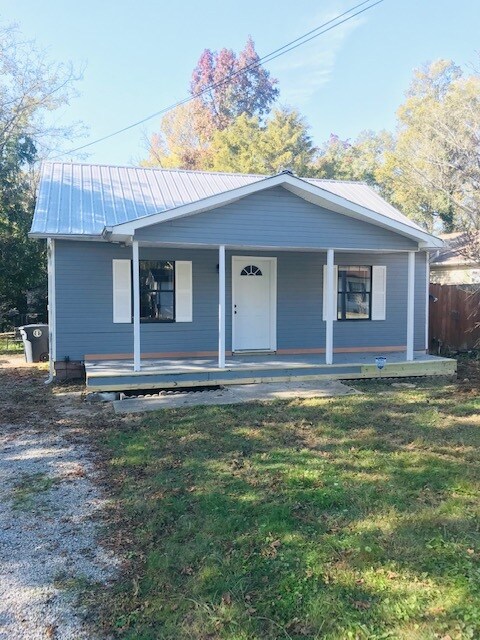 Building Photo - 1211 San Hsi Dr