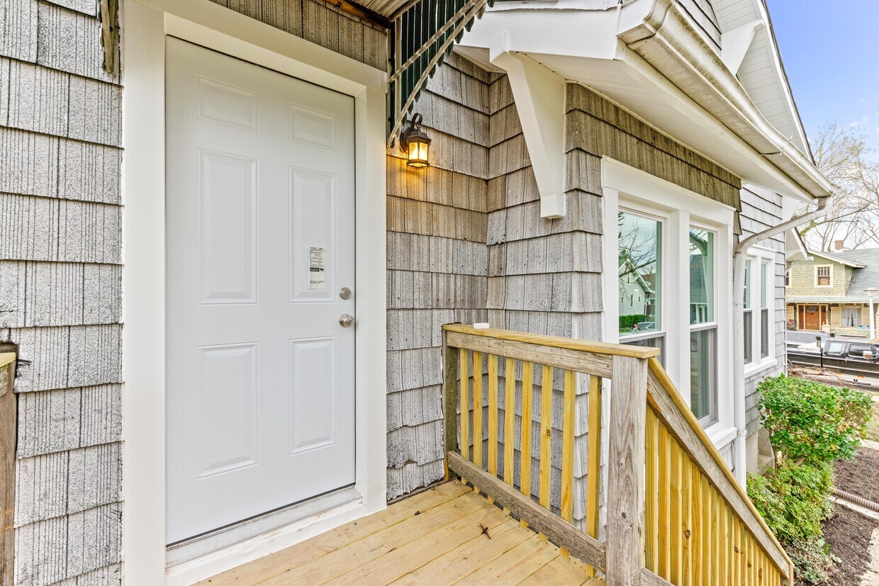 2921 Glenmore Ave Unit 2, Baltimore, MD 21214 Apartments in Baltimore