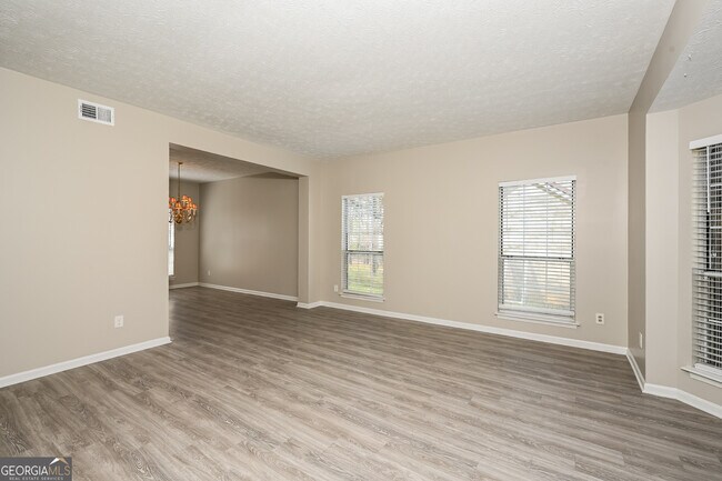 Foto del edificio - 4969 Wedgewood Pl